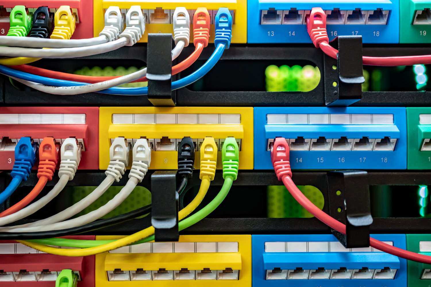 Problemy z instalacją teletechniczną – jak skutecznie rozwiązywać