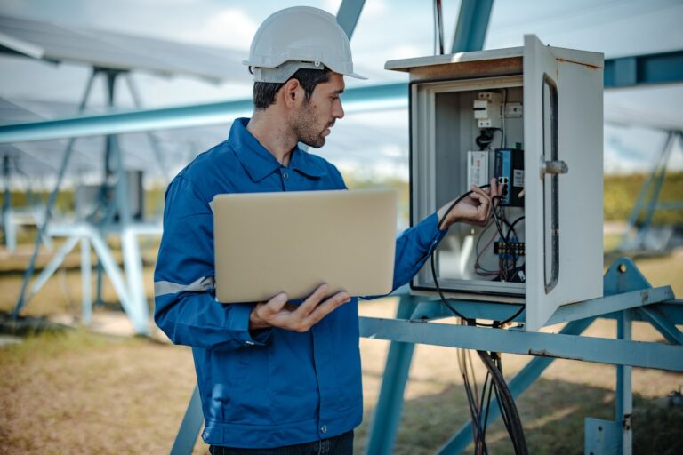 Diagnostyka i naprawa systemów zarządzania energią – praktyczne rozwiązania