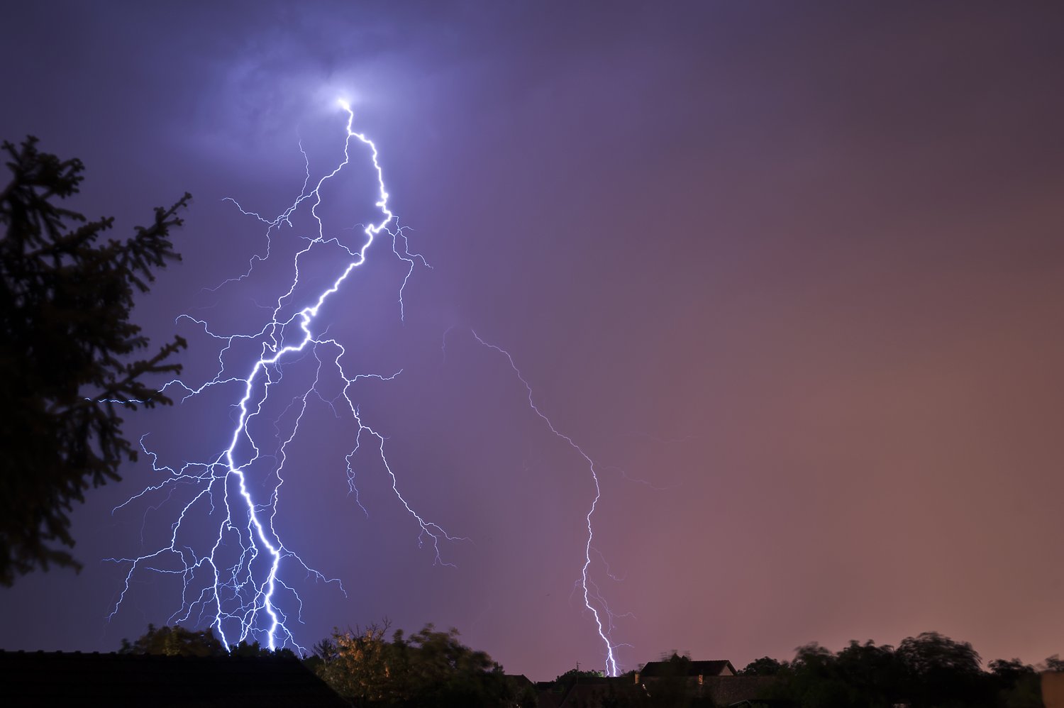 Awarie instalacji odgromowej – jak wykrywać i usuwać usterki