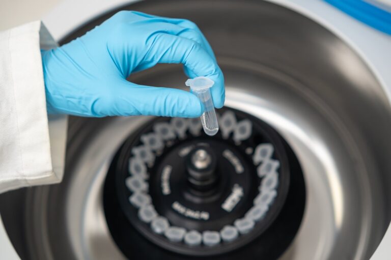 Co zrobić gdy pralka nie odprowadza wody? Poradnik naprawy