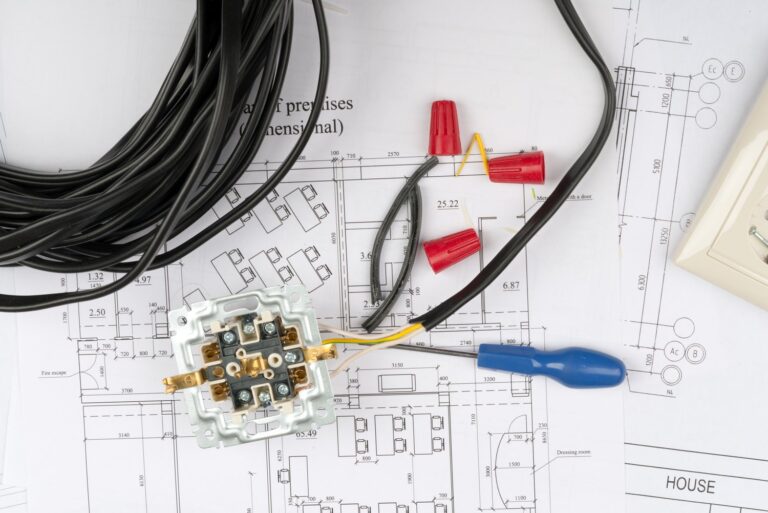 Profesjonalna instalacja elektryczna i uziemienie w budynkach