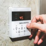 Dlaczego prysznic nie trzyma stałej temperatury? Regulacja i naprawa