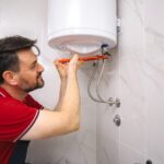 Jak usunąć kamień z elektrycznego podgrzewacza wody? Domowe metody odkamieniania