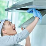 Problem z zapachami z kratki wentylacyjnej w łazience? Czyszczenie kanałów