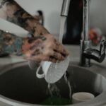 Zapchany filtr w baterii – jak wyczyścić i kiedy wymienić?