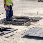 Jak prawidłowo dobrać elementy systemów kanalizacyjnych do budowy studzienki