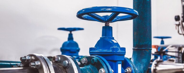 Jak naprawić zablokowany zawór główny przy gazomierzu? Odblokowanie i konserwacja