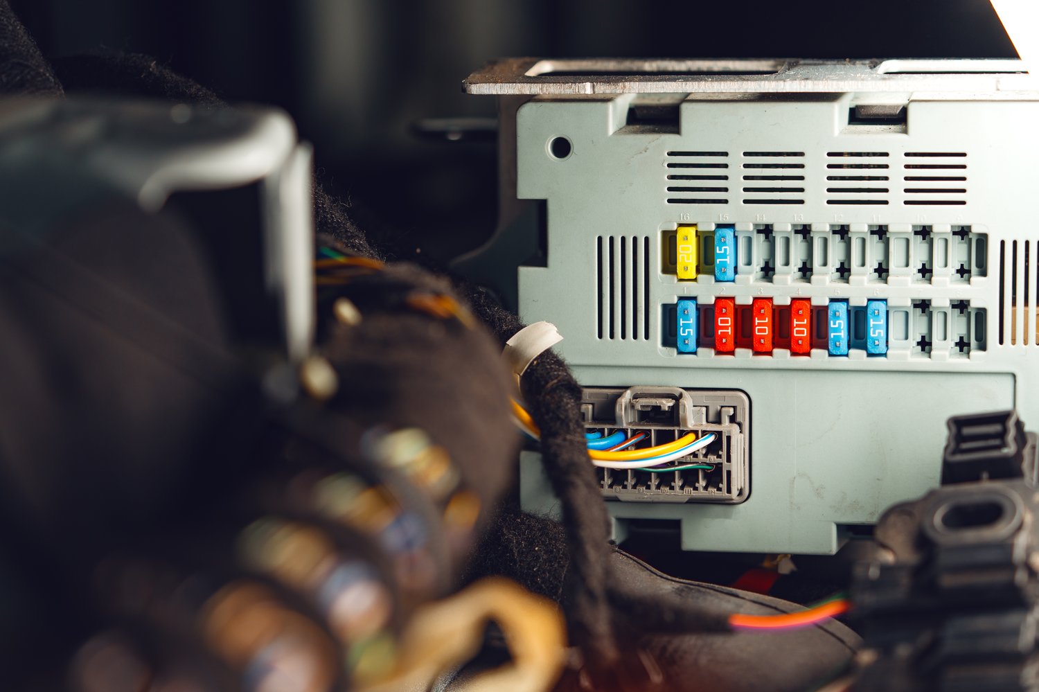 Jak wybrać odpowiedni rozłącznik bezpiecznikowy dla twojej instalacji