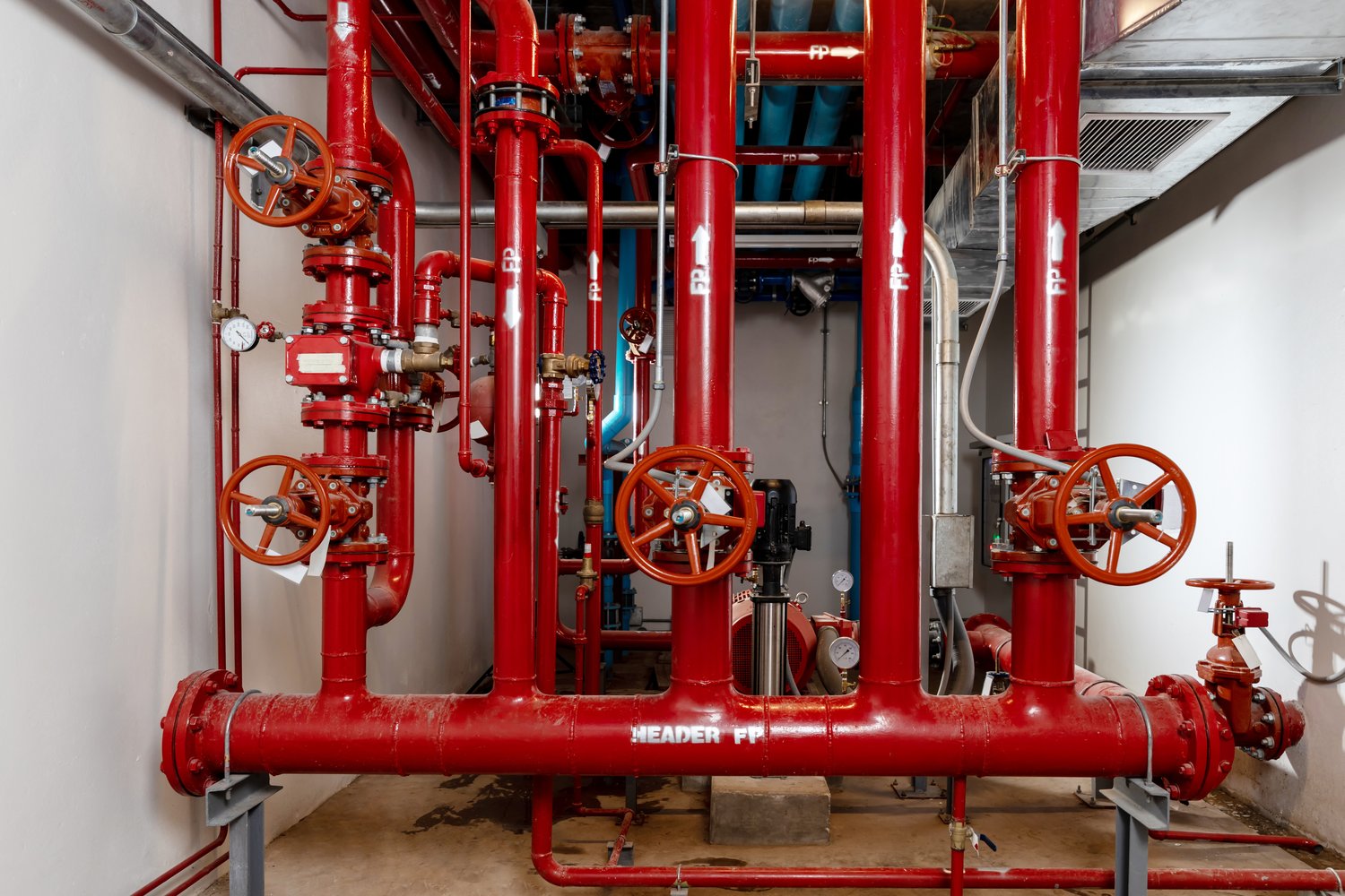 Jak wybrać odpowiednie rury ciepłownicze dla twojego projektu