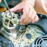 Problem z niedziałającą pompką w odkurzaczu centralnym? Diagnostyka i wymiana silnika