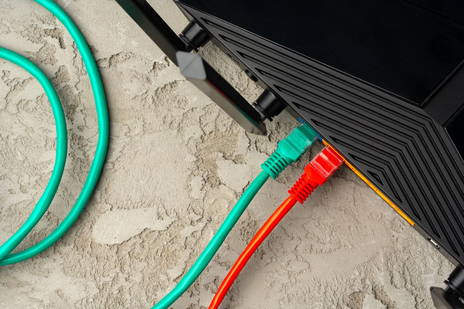 Jak prawidłowo wybrać i zainstalować kabel ethernet ziemny w Twojej instalacji