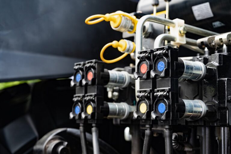 Jak wybrać odpowiedni zawór regulacyjny do systemu hydraulicznego